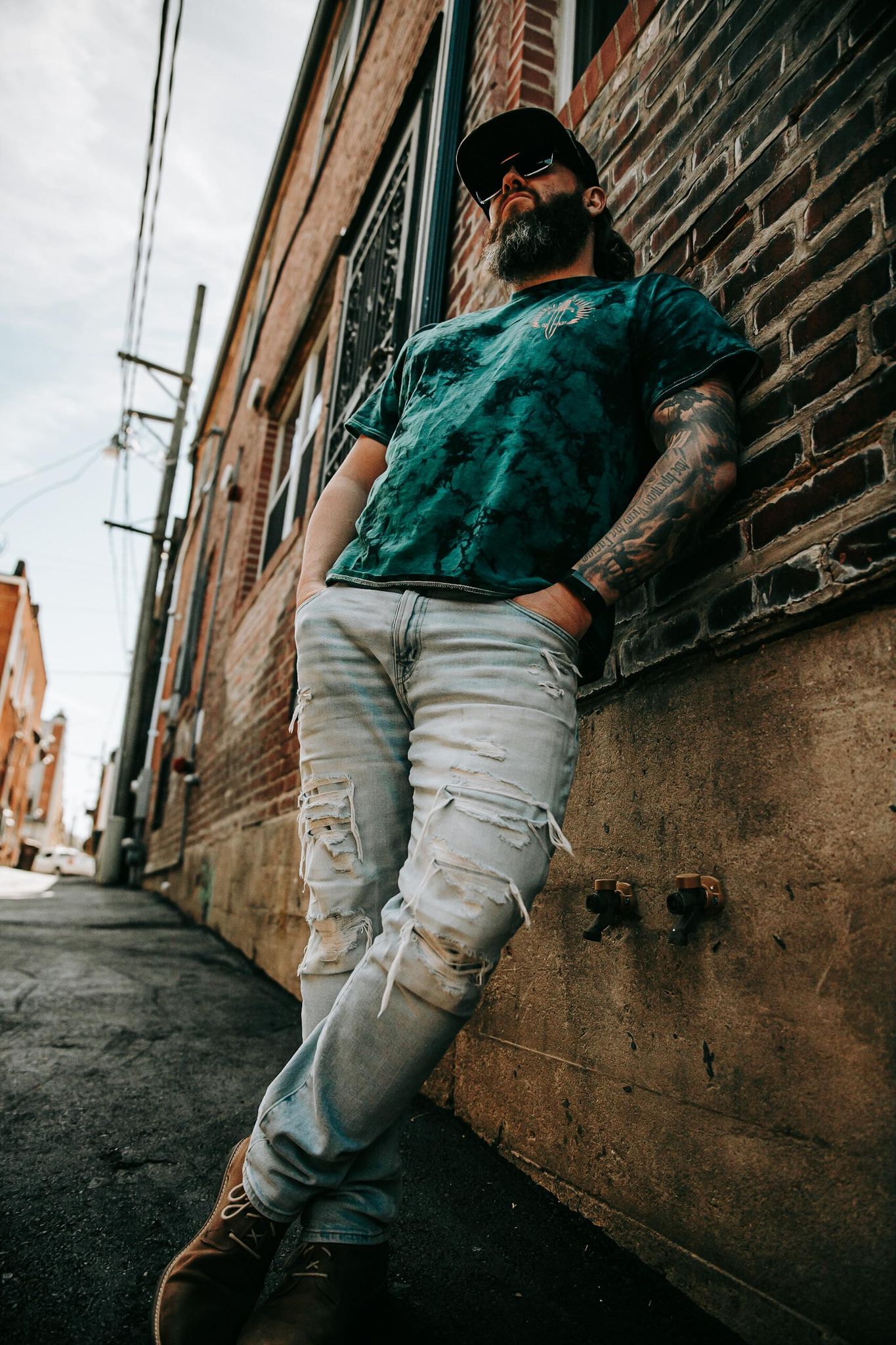 Tie Dye Hide & Watch - Short Sleeve Shirt